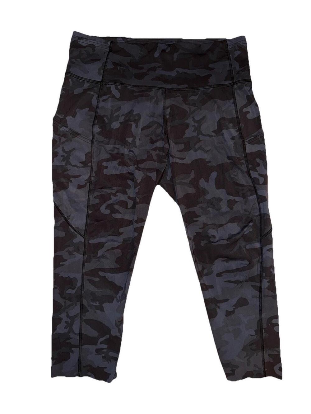 Lululemon Fast and Free Tight 19” Heritage 365 Camo Deep Coal Size 10 Gorp